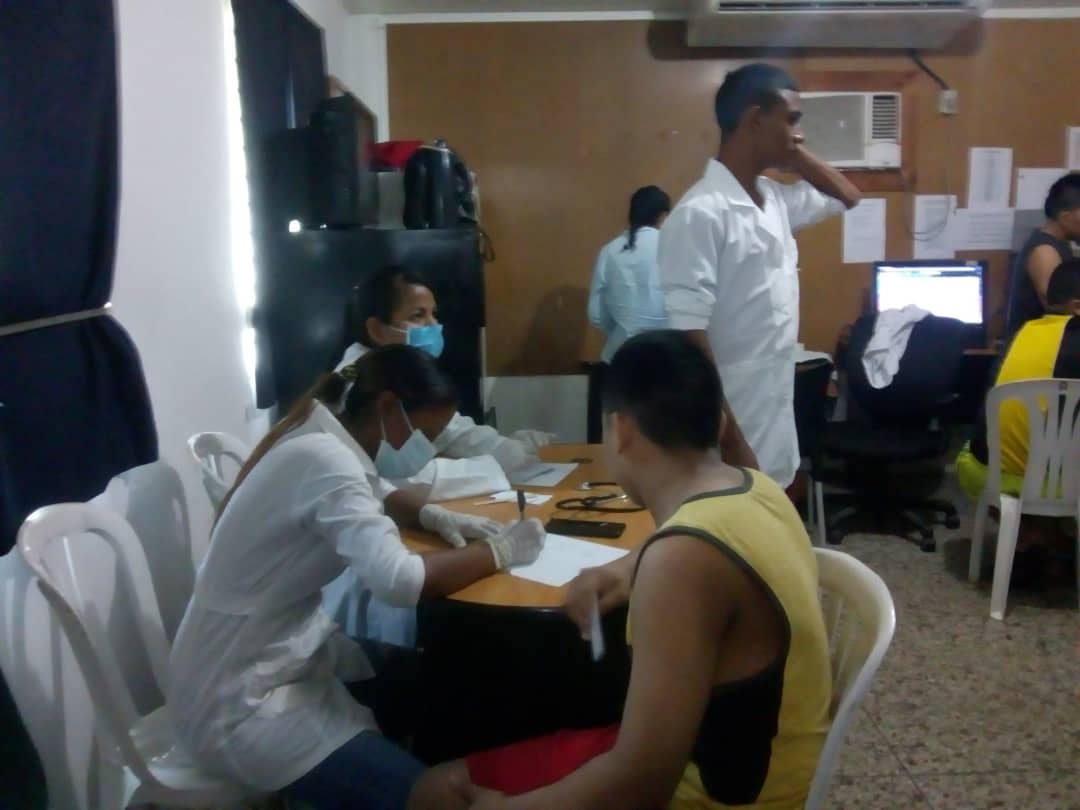 Zulia: Benefician a 43 privados de libertad con vacunas y jornada médica