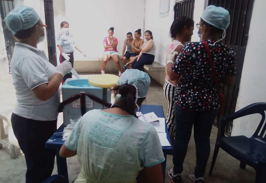 Miranda: Realizan jornada de vacunación en sede de Poli-Miranda en Ocumare del Tuy Miranda: Realizan jornada de vacunación en sede de Poli-Miranda en Ocumare del Tuy