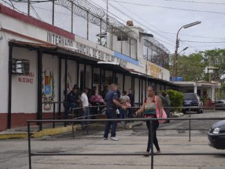Yaracuy: Familiares de población privada de libertad del Internado Judicial de San Felipe exige vacunación anticovid para sus allegados